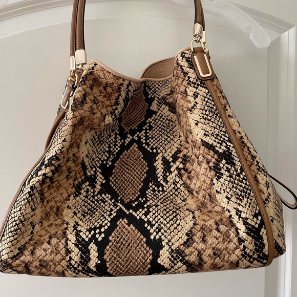 Coach bag - Picture 2 of 6